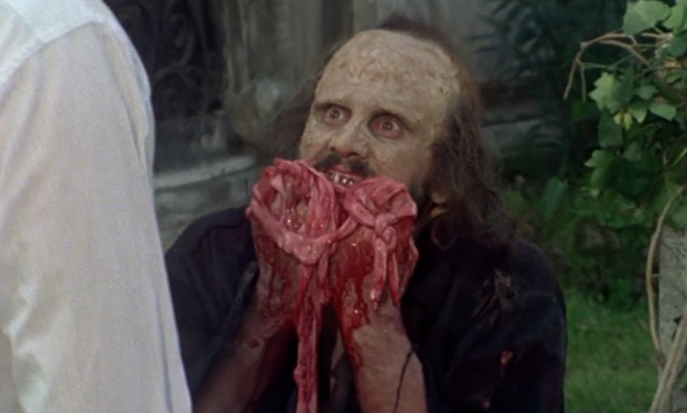 italyan yönetmen joe d'amato'nun korku filmi Antropophagus filminden bir gore sahne