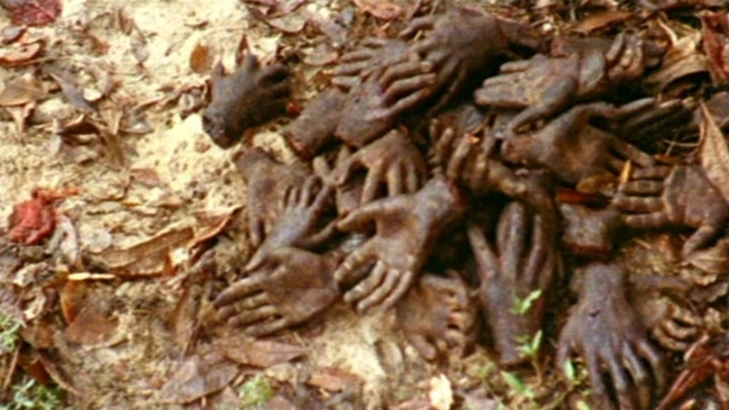 Africa Addio (1966) filminden kesik eller sahnesi