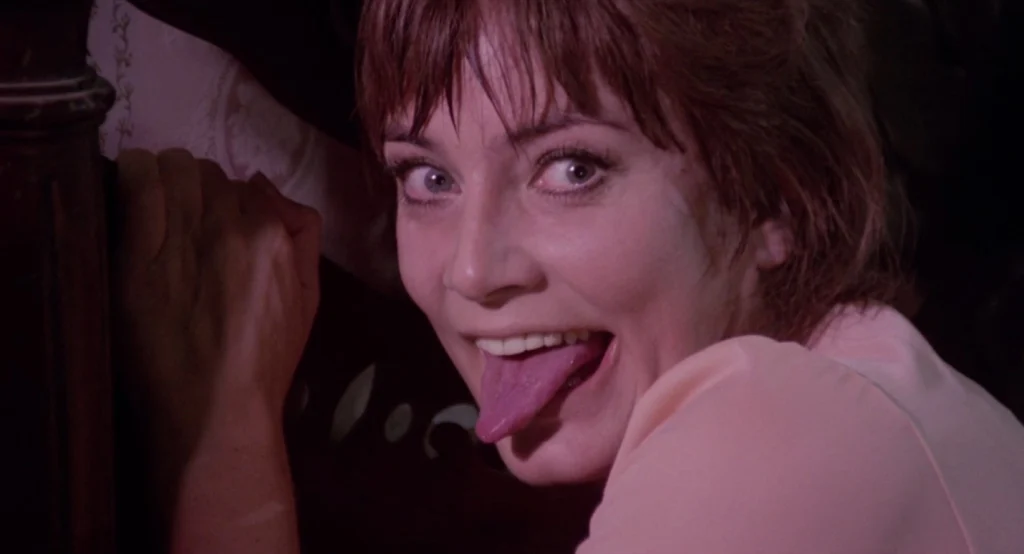 Obscene Desire (1978) filminde Marisa Mell'in ele geçirilmiş karakteri